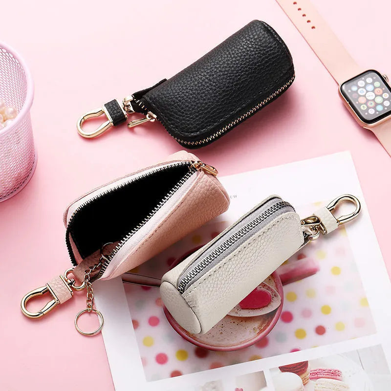 Black zip key case made of PU leather for organising car and house keys