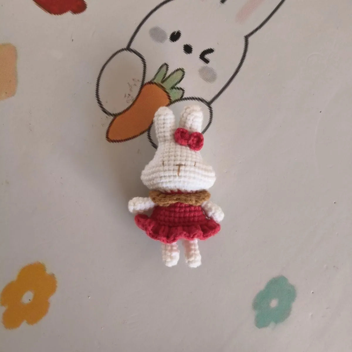 Hand-crocheted wool rabbit key chain decorative accessory