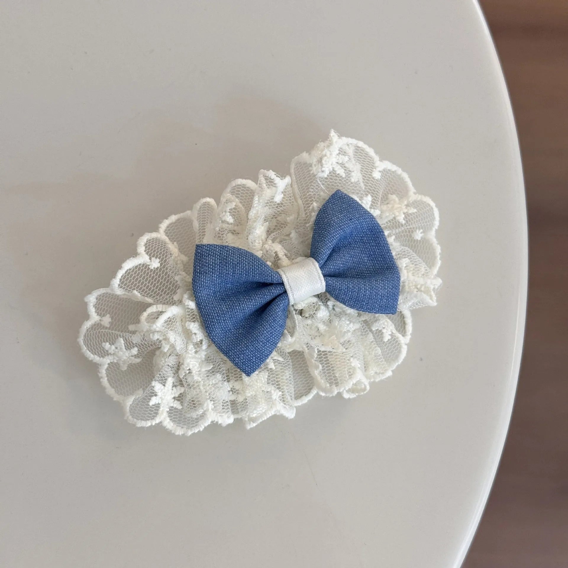 Hand-made pastoral cloth barrettes with beige lace and blue bow designs for women's hair