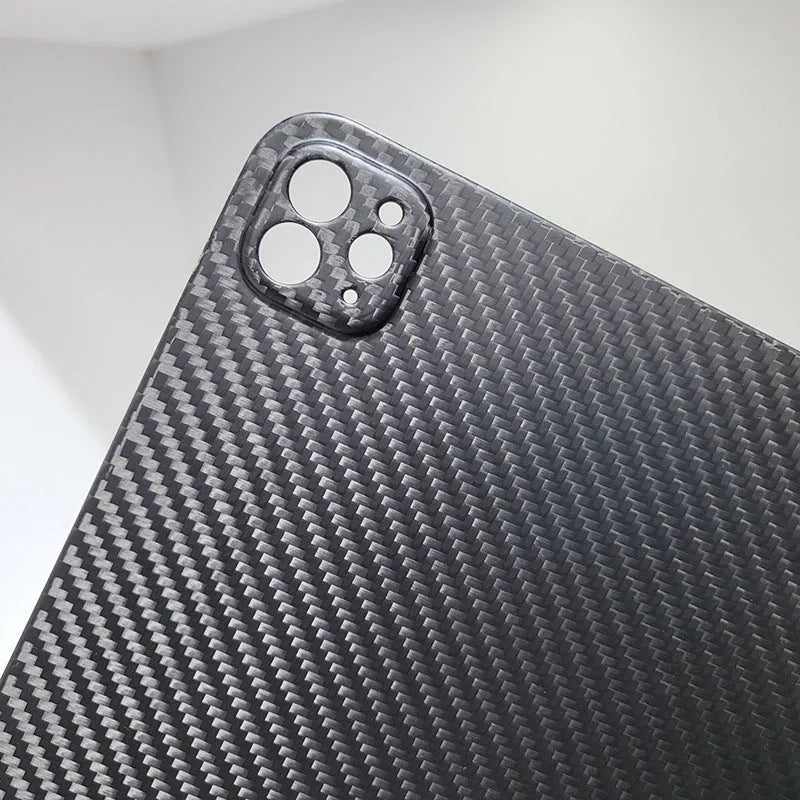 Genuine carbon fibre hard protective cover for Apple iPad Pro 11 in a plaid pattern.
