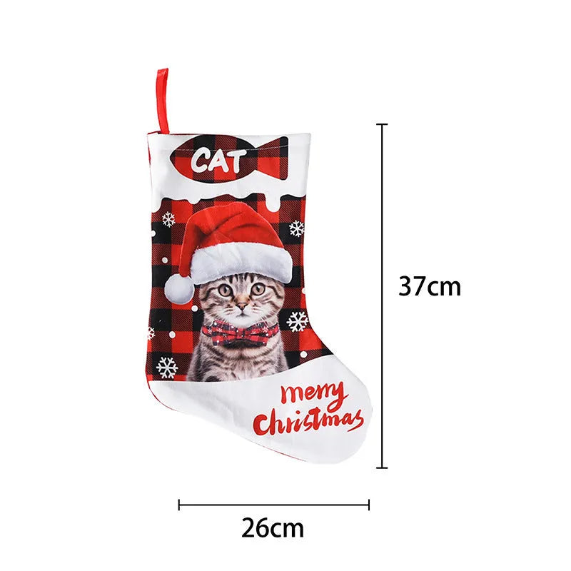Printed cloth Christmas decoration with puppy or cat design in plaid colours measuring 26x36cm