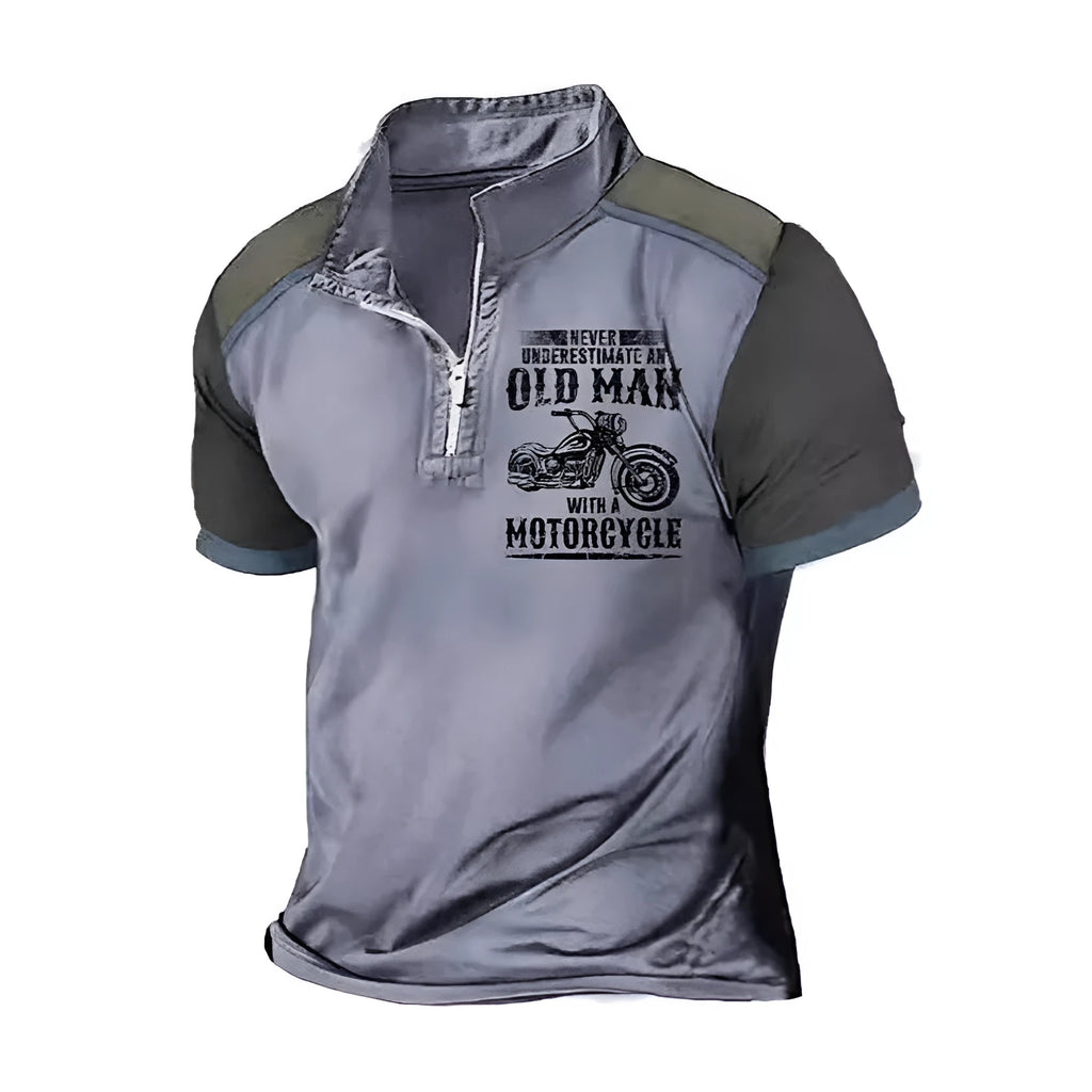 Men's lapel collar polo shirt with digital letter print on the sleeve in a regular fit.