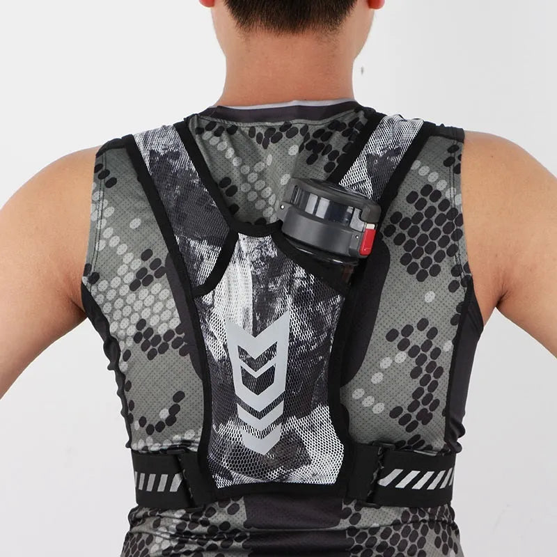Breathable polyester chest bag in black, free size adjustable waist for outdoor sports and leisure travel
