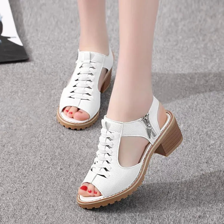 Women's retro sandals with side zipper and mid-heel in three colour options
