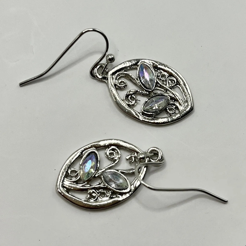 Silver leaf-shaped women's earrings with embedded colourful moonstone gemstones