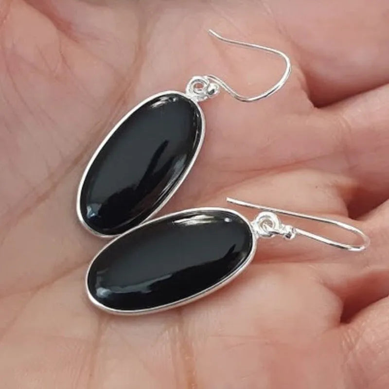 Women's geometric earrings with oval black agate pendant on 925 sterling silver with electroplated finish
