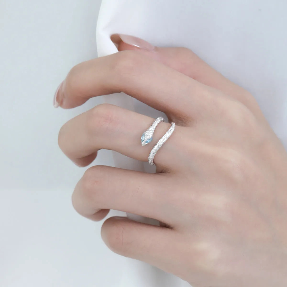 Adjustable snake design women's ring in platinum colour electroplated silver jewellery