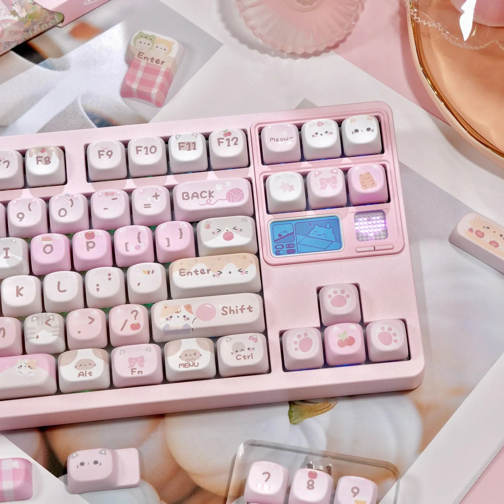 Pink cartoon anime design keycaps with full five-sided sublimation printing for mechanical keyboards