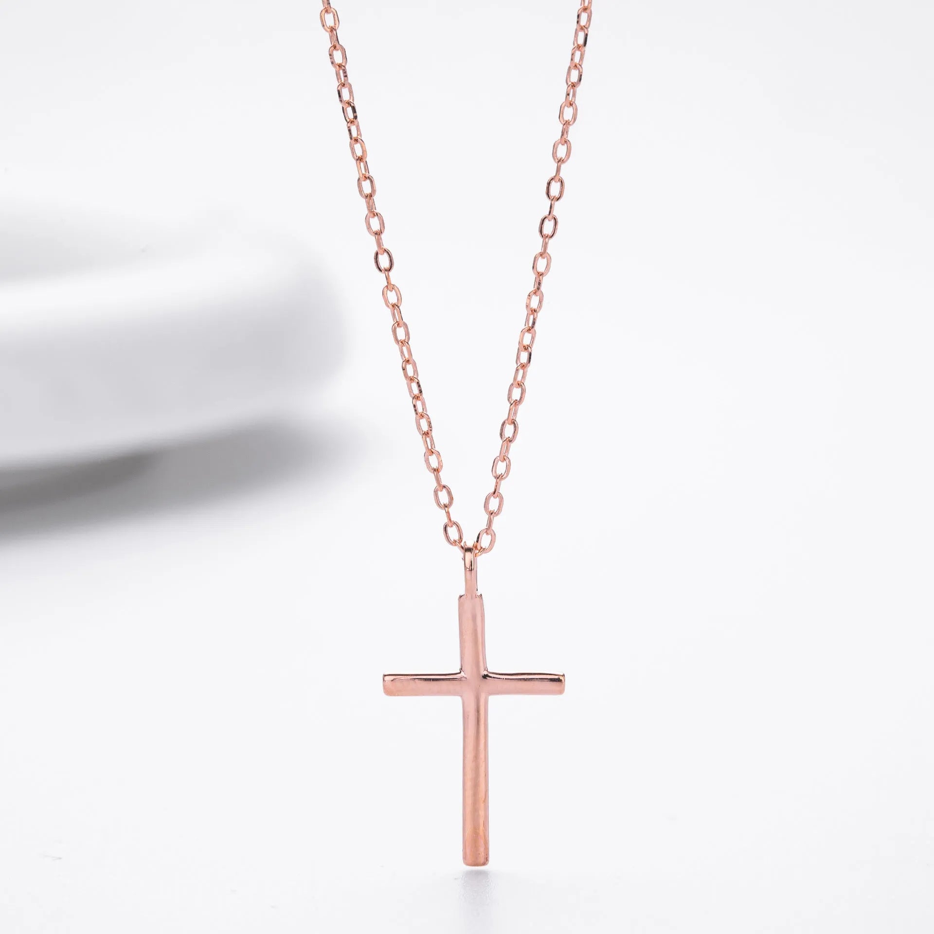 Sterling silver necklace with cross pendant on adjustable O-chain in gold plating