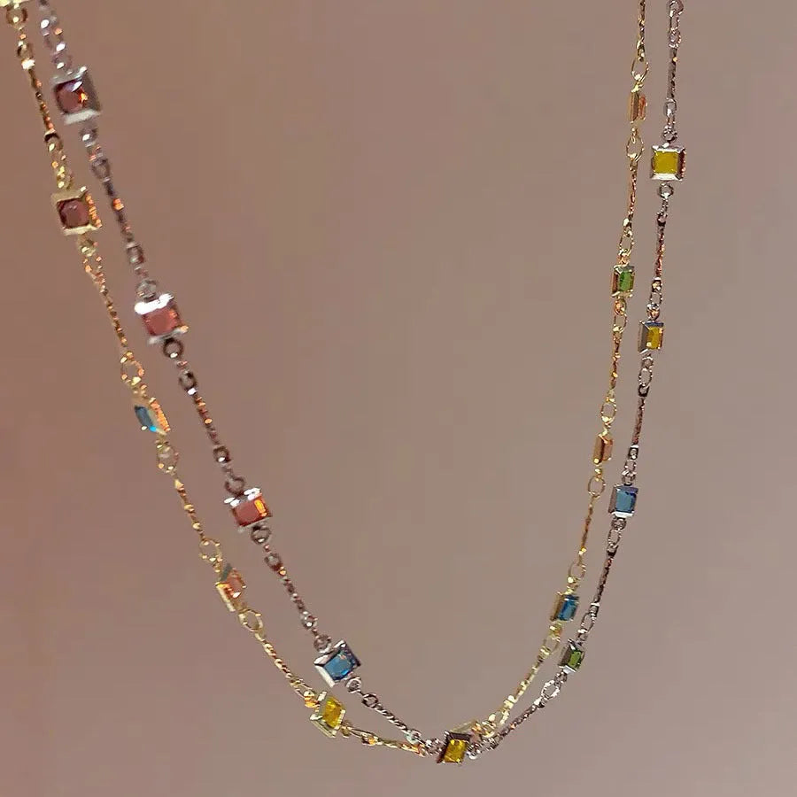 Square colour geometric clavicle chain necklace with artificial crystal quadrilaterial elements in gold or white K tone