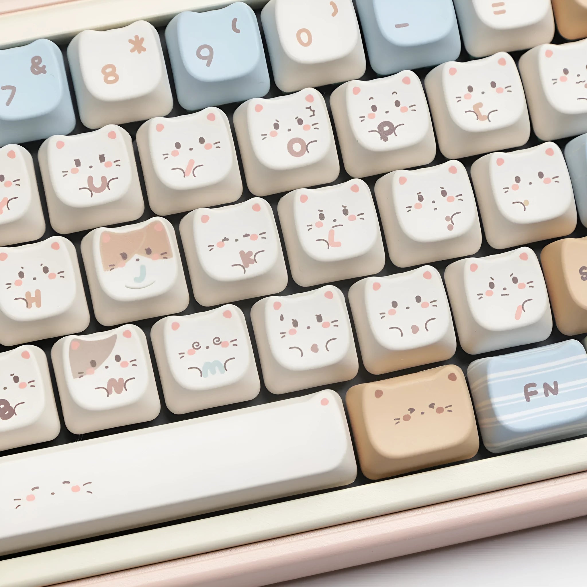 High Sea Salt Cat pastel PBT keycap set for mechanical keyboards with 7u spacebar supplement