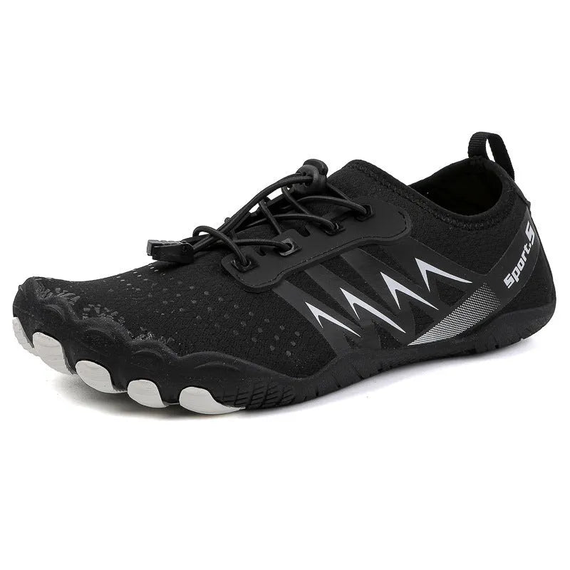 Low-top river tracing shoes with mesh upper in apricot colour on natural rubber sole