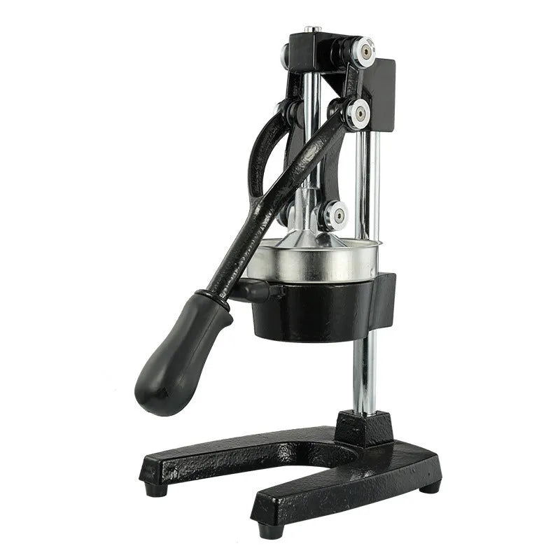 Cast iron manual citrus juicer with stainless steel strainer in black colour