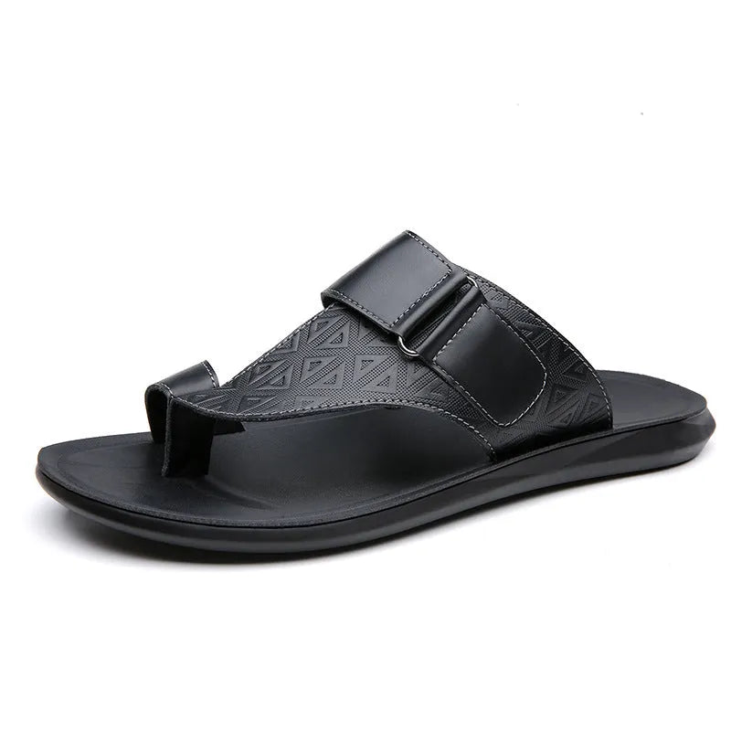Men's casual beach slippers with cowhide upper and rubber sole in light brown colour