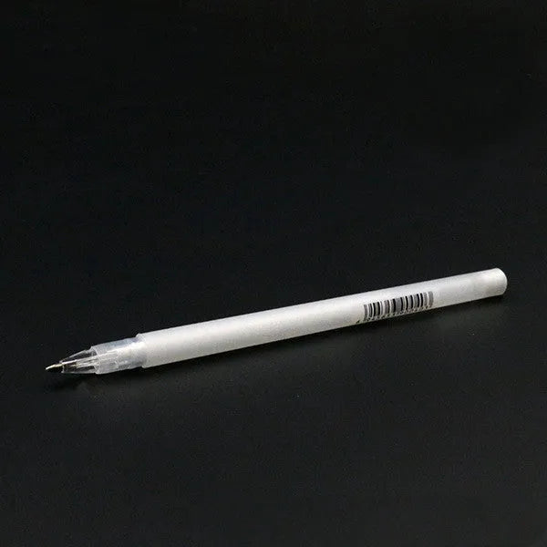 Touchnew hand-painted highlight pen in golden, silver and white colours for black card artwork