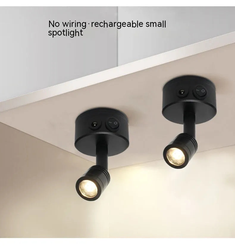 Black rechargeable LED exhibition spotlight with aluminium base and adjustable colour temperature options