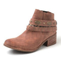Women's vintage high heel shoes with tassel detail, round toe, back-tie fastening, thick block heel, black or brown