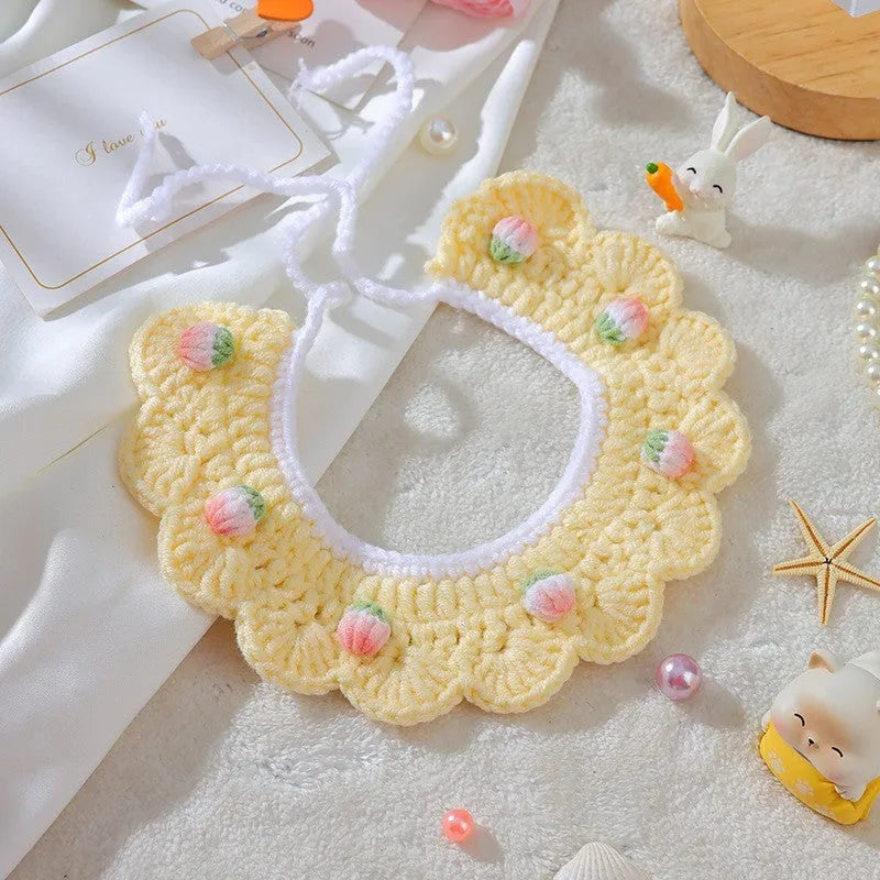 Handmade wool woven cat collar for British Shorthair kittens with embroidery decoration in cartoon style