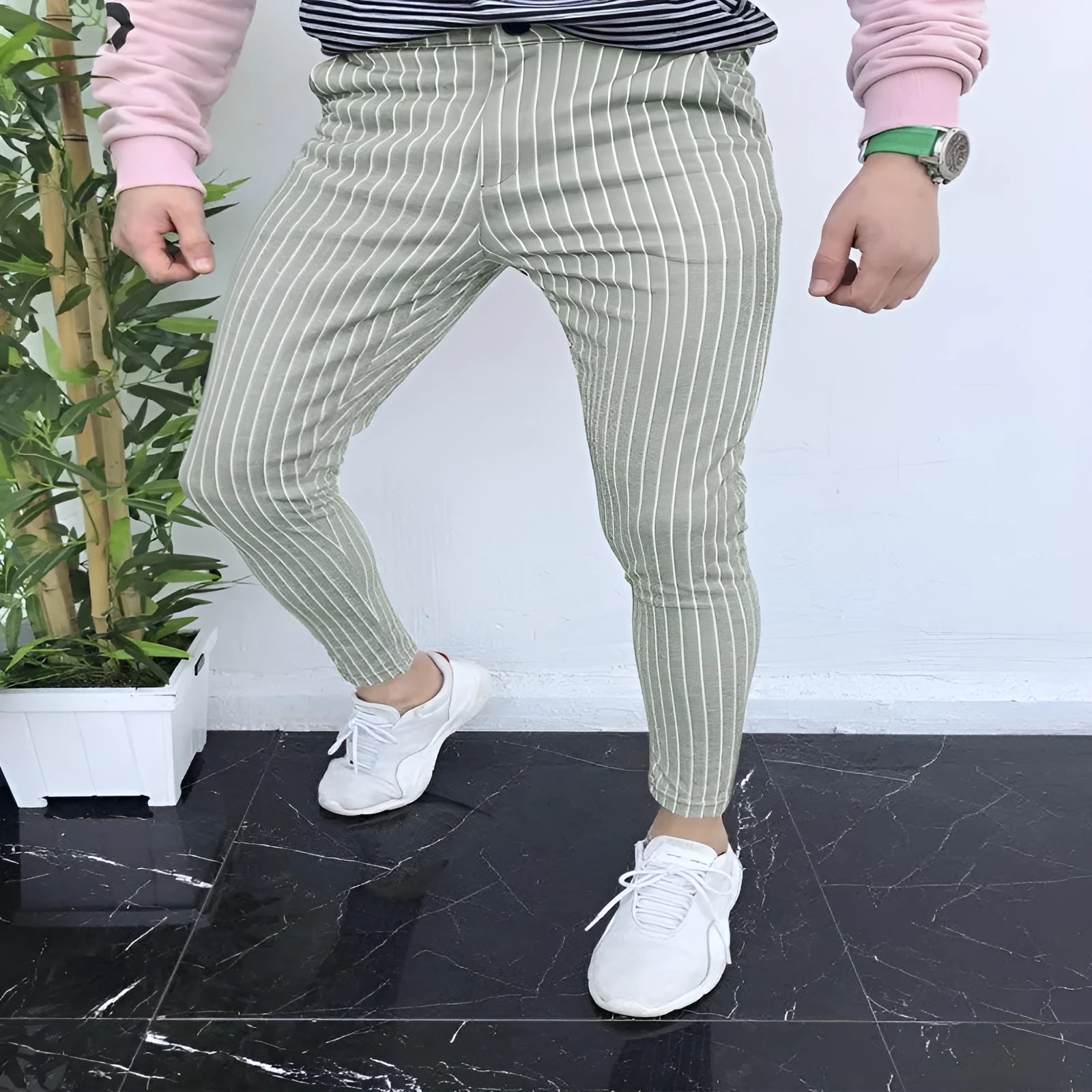Men's slim-fit plaid casual trousers with 3D printed pattern in straight leg design