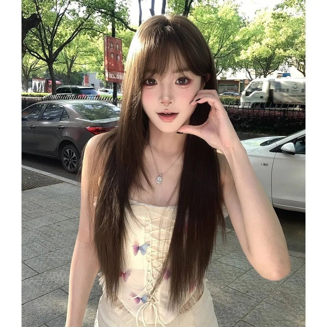 Brown black synthetic wig with black tea simulation treatment and wear-free hair net