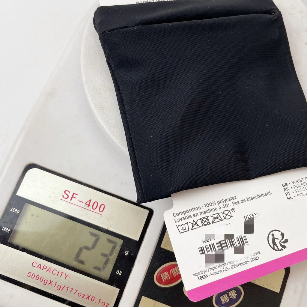 Wrist bag armband sleeve for camping and fitness, dimensions 10cm by 10.5cm.