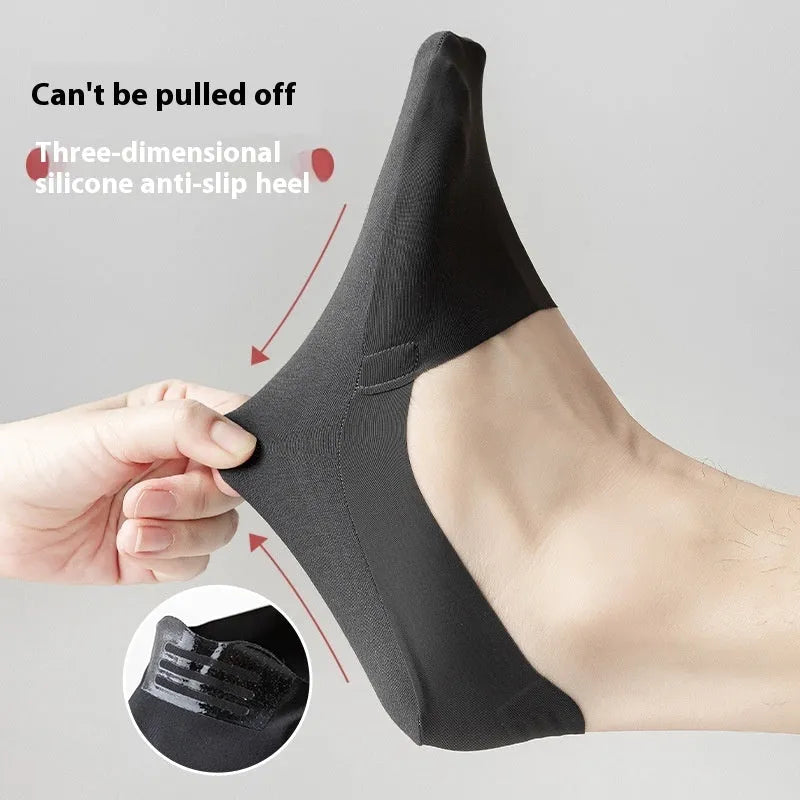 Men's seamless ankle socks in cotton and ice silk fabric, shown in multiple colours including black, grey, navy, and white.