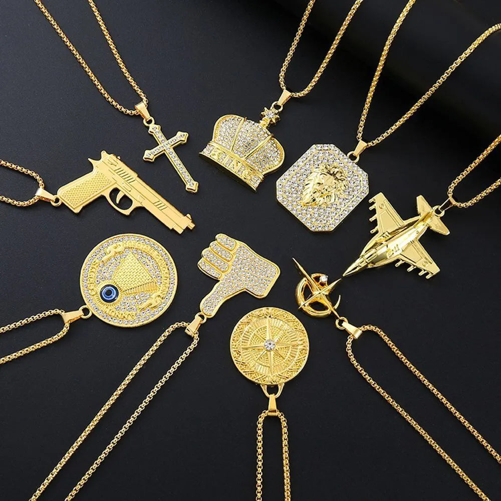 Geometric gold-coloured alloy pendant necklace with inlaid zircon stones for women.