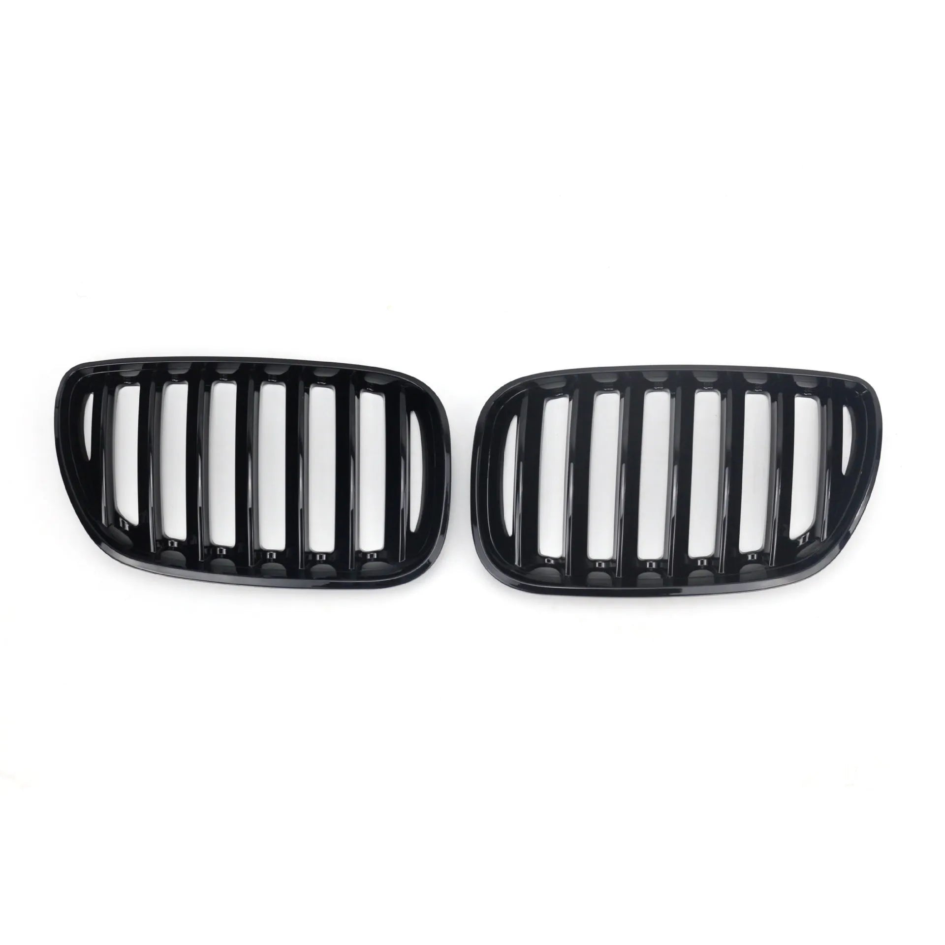 Bright Black BMW X5 E53 204 middle grid grille with medium mesh design