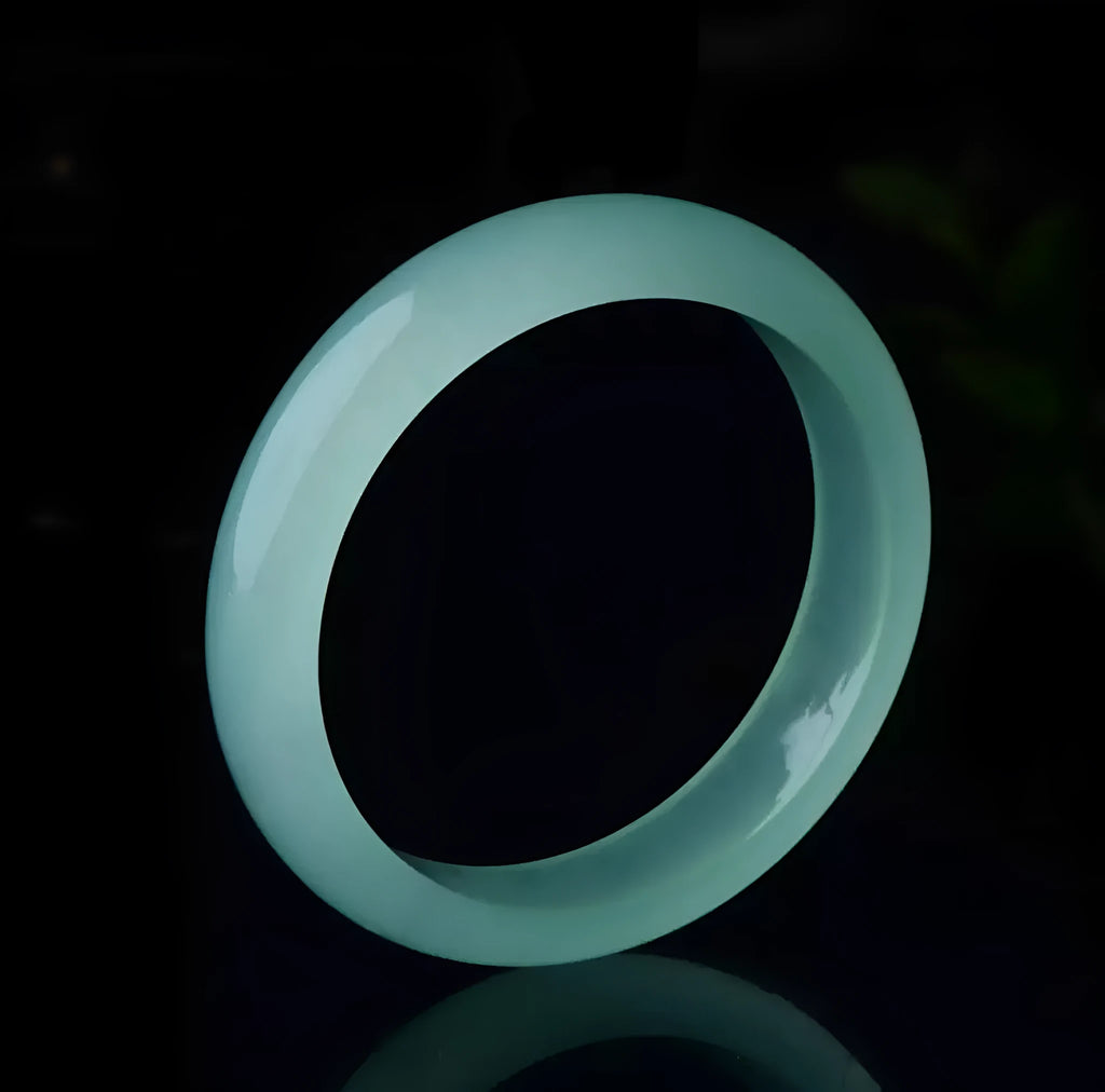 Modern quartz rock jade bracelet for women in oil cyan light green colour