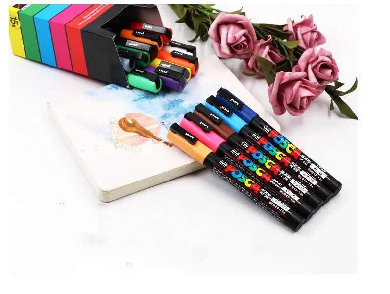 Doodle 0.9 acrylic marker 8-colour set in plastic case with red blue black white green yellow pink water blue markers