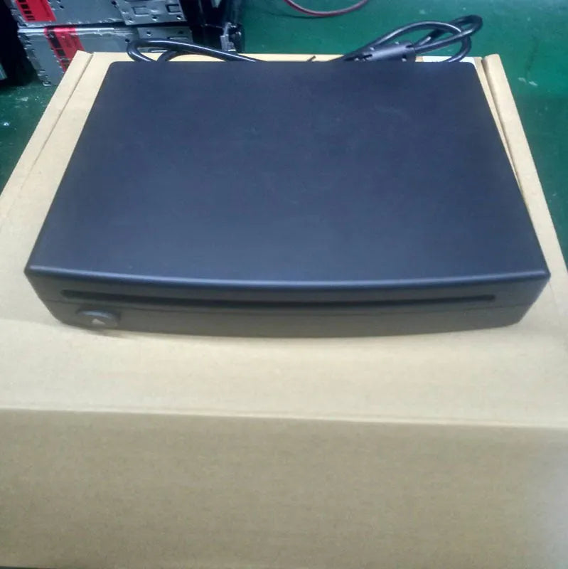 Black Android car display with suction mount on dashboard showing 0.4mm thin profile
