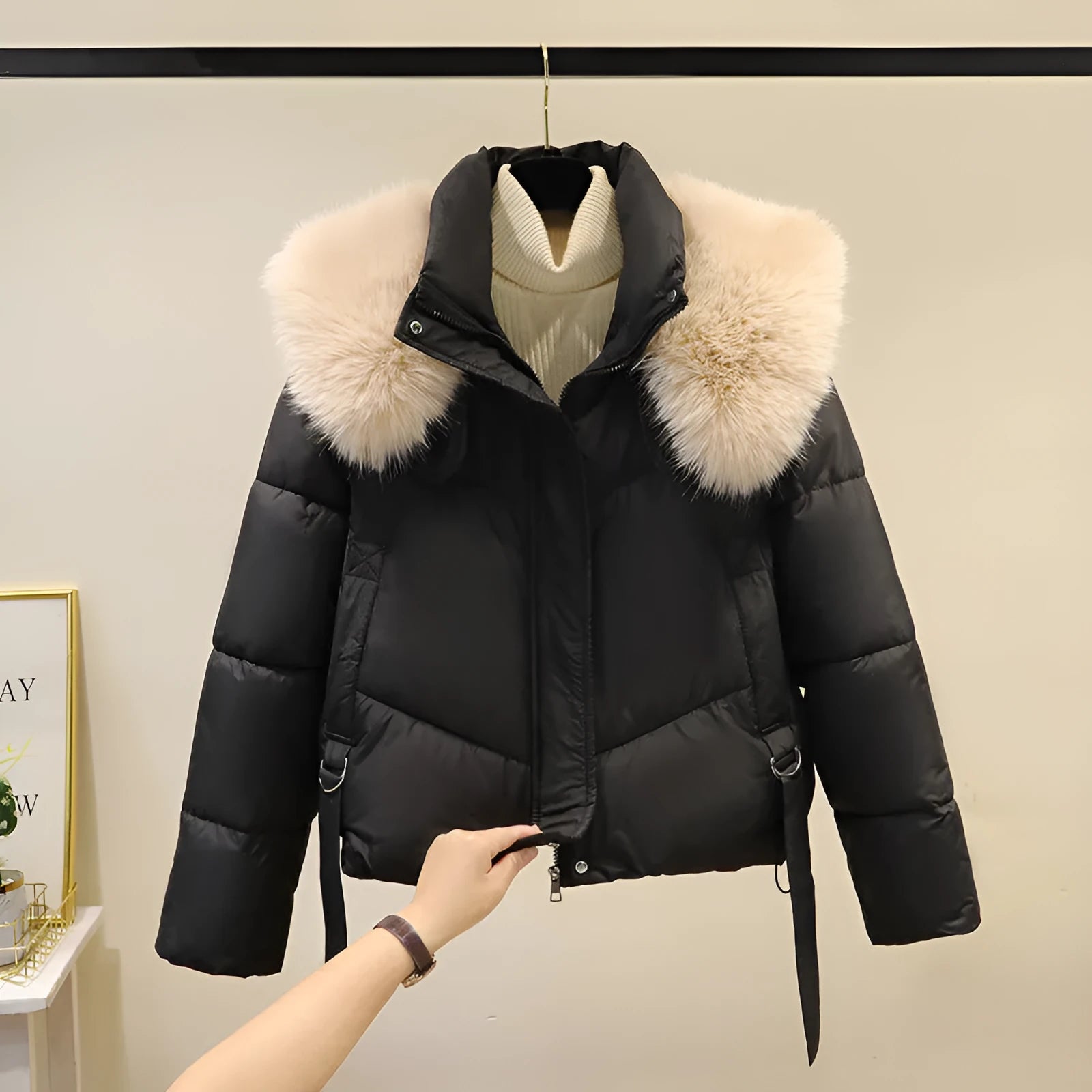 Women's short cotton-padded jacket with stand-up collar in loose fit style