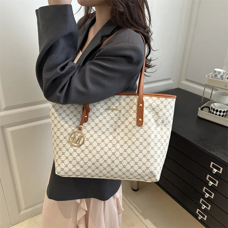 PU material shoulder bag in street-trend style with sewing thread detail, shown in black.