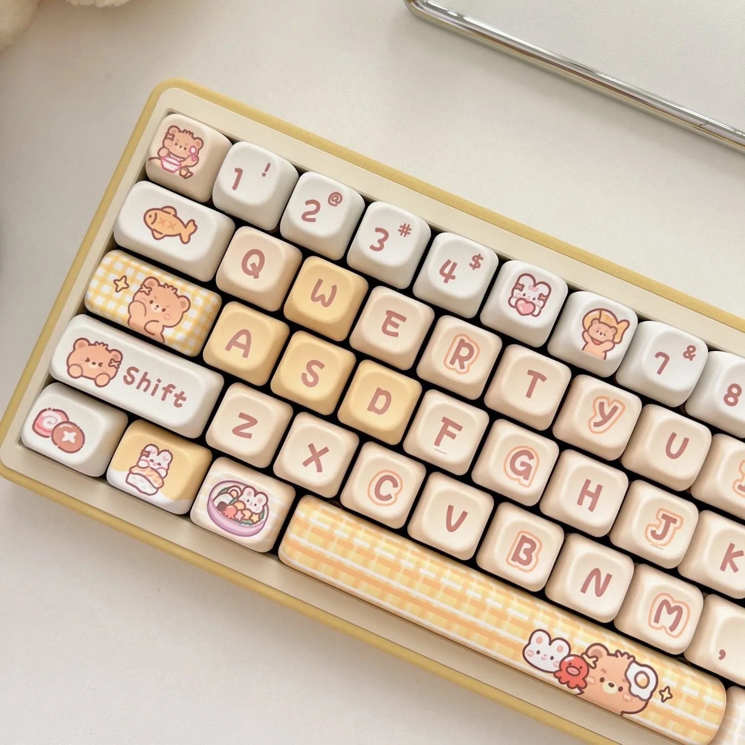 Rabbit Bear Restaurant themed EOA height PBT plastic keycap set, 140 pieces with character designs.