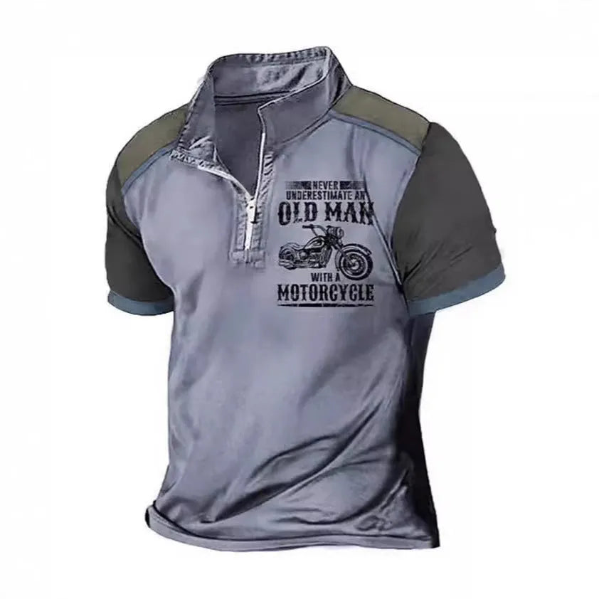 Men's lapel collar polo shirt with digital letter print on the sleeve in a regular fit.