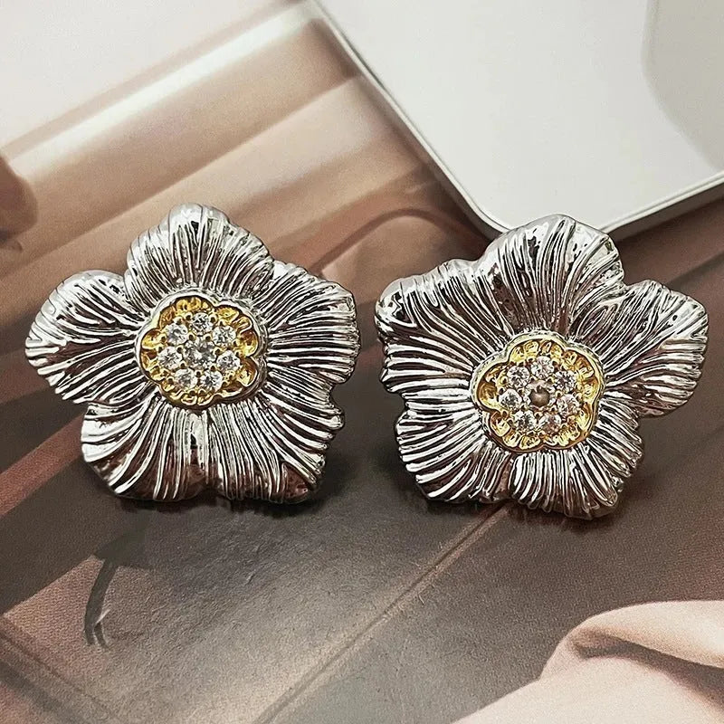 Retro gardenia stud earrings with two-tone colour and textured floral design