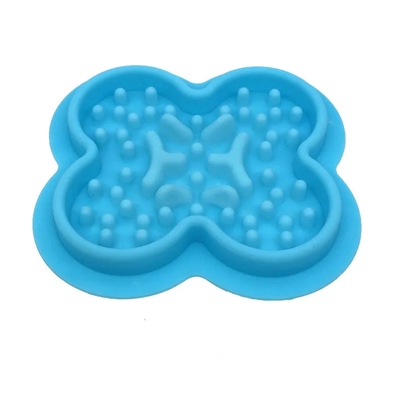 Silicone pet licking pad mat in green colour, measuring 19cm by 21cm with a textured non-slip surface