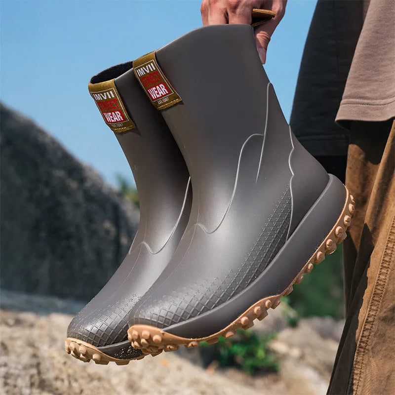 Men's PVC rain boots in black red colour with round toe and non-slip sole