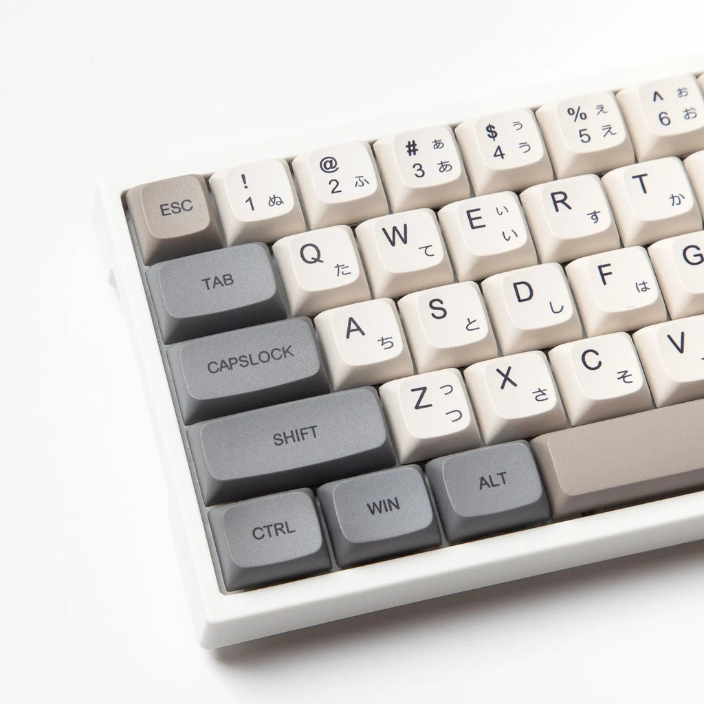 PBT XDA profile custom mechanical keyboard keycap set with 139 pieces showing English and Japanese legend options.