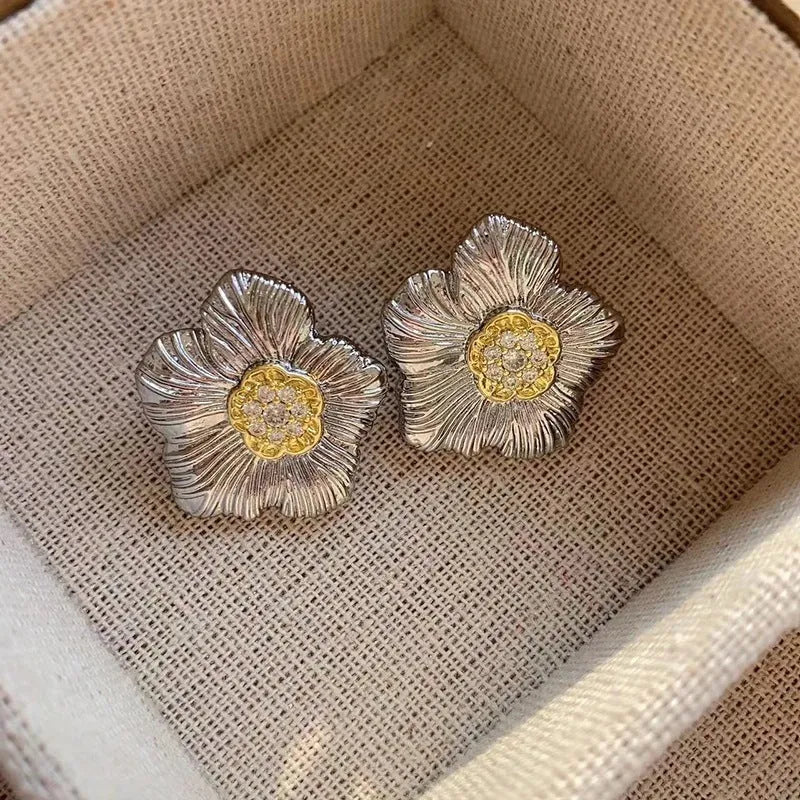 Retro gardenia stud earrings with two-tone colour and textured floral design