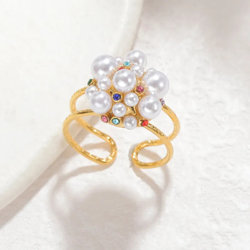 Adjustable stainless steel women's ring with pearl and zircon in round and heart shapes