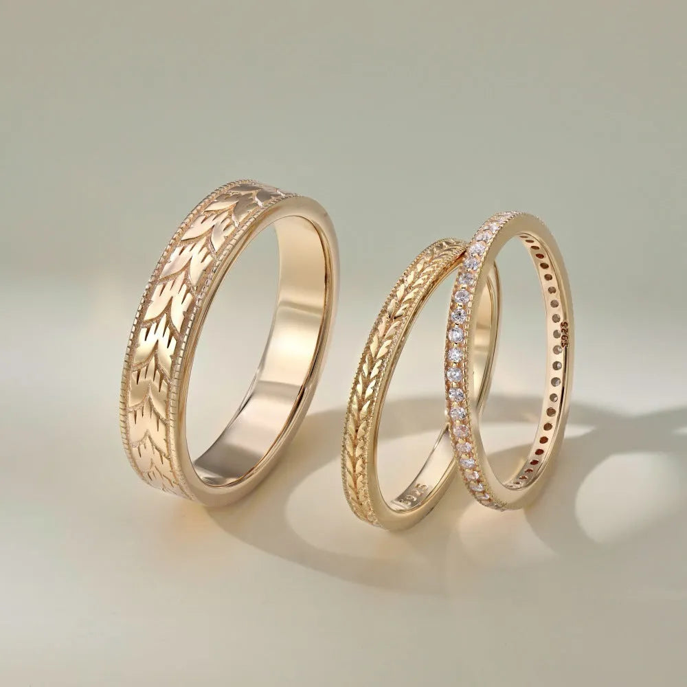 Sterling silver ring with electroplated platinum finish, geometry shape, round element, unisex size option.