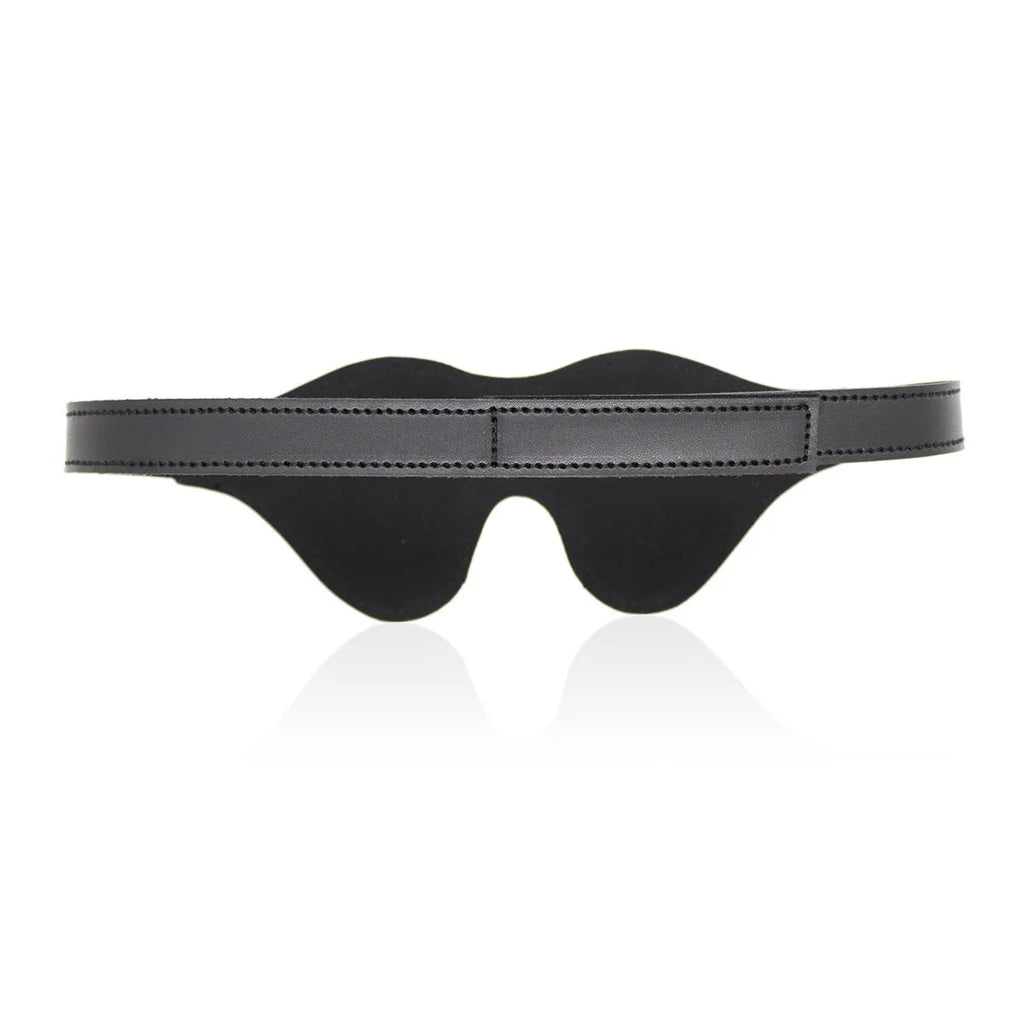 Three-dimensional leather eye mask with Velcro fastening in five colour options