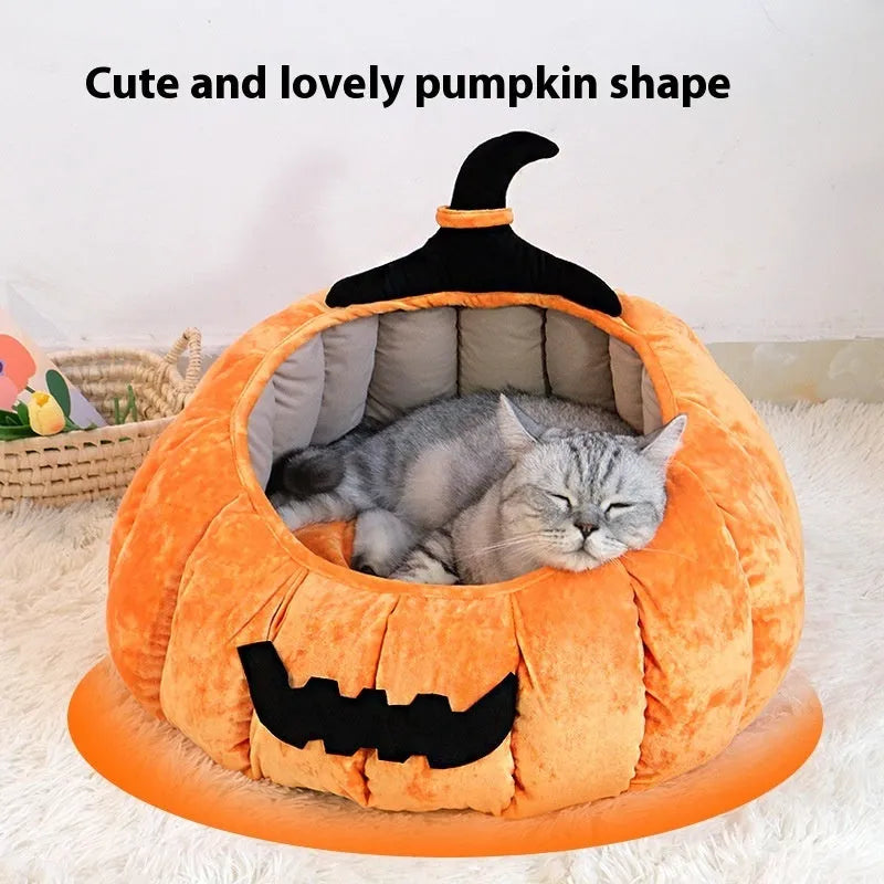 Halloween pumpkin-shaped cat nest in black or orange cloth for winter pet bedding