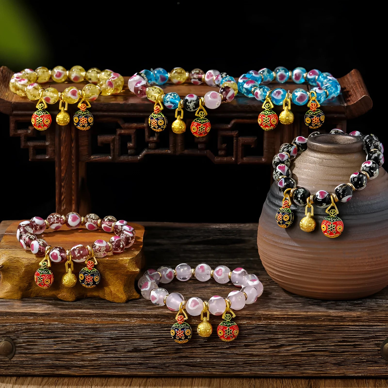 Handmade glass coloured glaze swallowing gold beast heart bracelet with 10mm charm