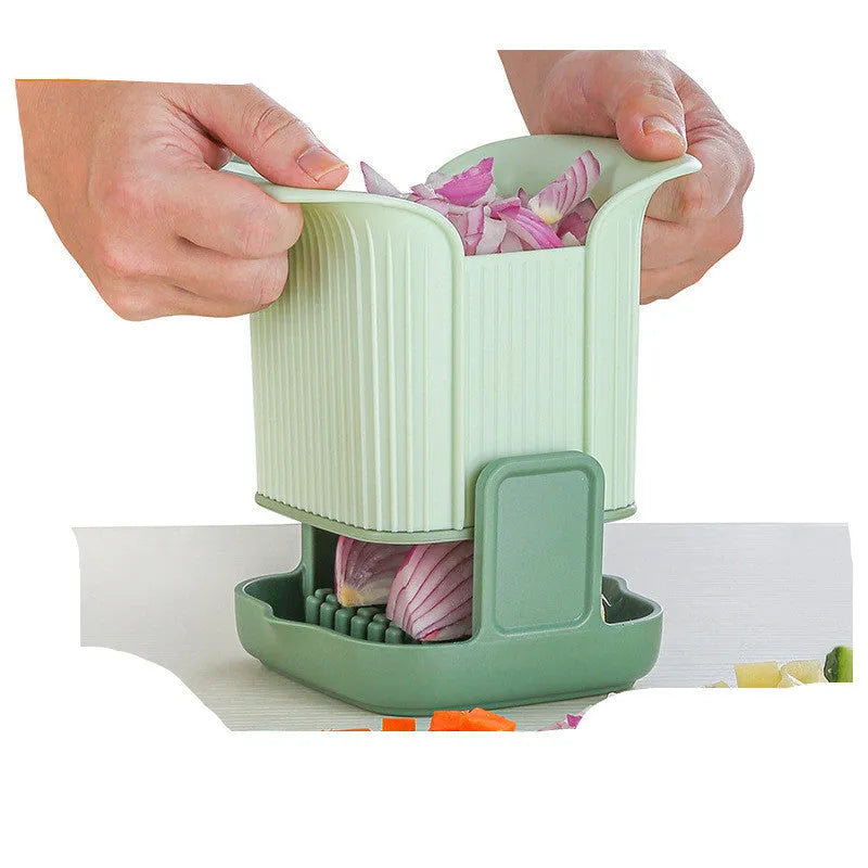 Green manual vegetable chopper with stainless steel blades and TPR handle for slicing onions potatoes cucumbers