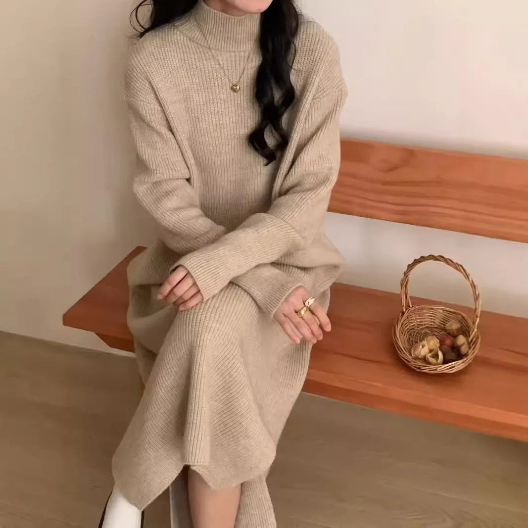 Half turtleneck knitted dress in acrylic fabric for office commuting in various colours.