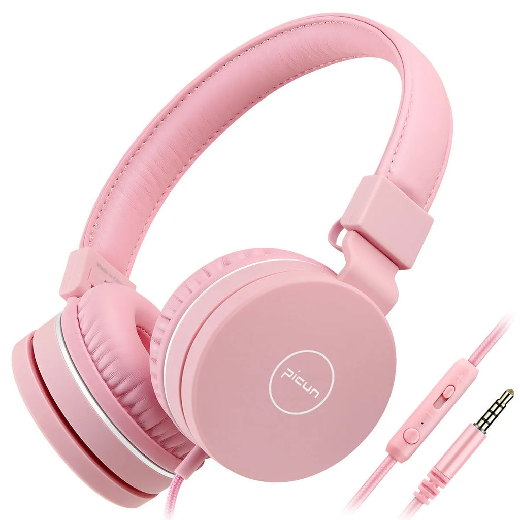 BENGOO C30 wired over-ear headphones with microphone in mint green colour.