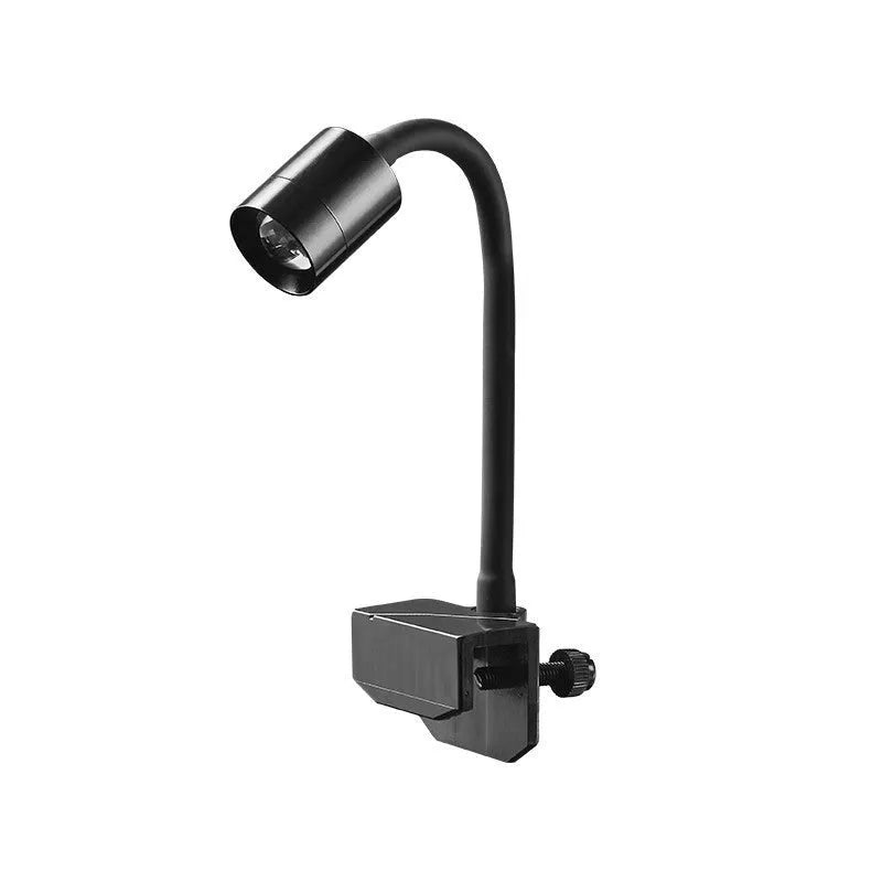 Small LED aquarium light with clip mounting option for 15-40cm fish tanks