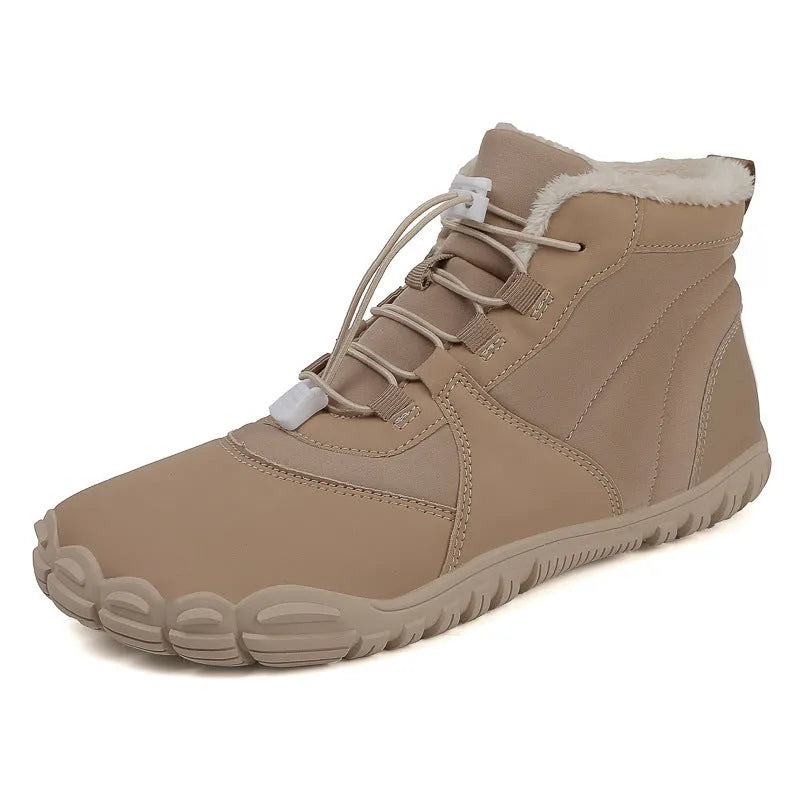 A pair of black outdoor snow boots with a lace-up front and a round toe on a non-slip rubber sole.